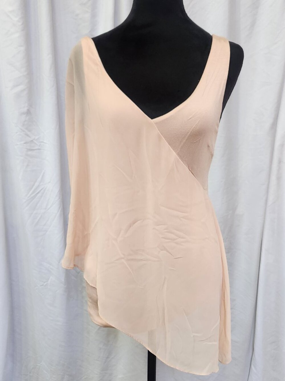 Bebe light pink flowy girly sleeveless tank top, asymmetrical, SP